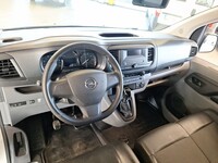 Opel Vivaro vaihtoauto