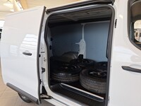 Opel Vivaro vaihtoauto