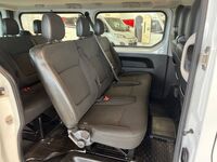 Opel Vivaro vaihtoauto