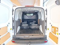 Ford Transit Connect vaihtoauto
