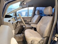 Toyota Previa vaihtoauto