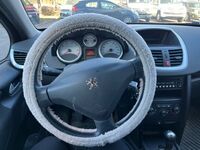 Peugeot 207 vaihtoauto