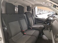Opel Vivaro vaihtoauto