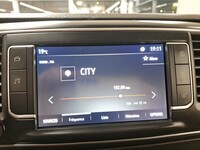 Opel Vivaro vaihtoauto