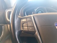 Volvo V40 Cross Country vaihtoauto