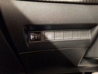 Peugeot e-208 vaihtoauto