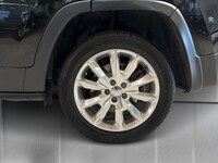 Jeep Cherokee vaihtoauto