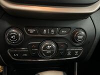 Jeep Cherokee vaihtoauto