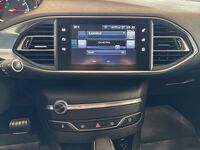 Peugeot 308 vaihtoauto