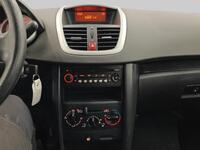 Peugeot 207 vaihtoauto