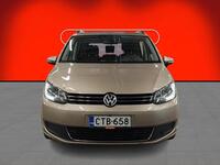 Volkswagen Touran vaihtoauto