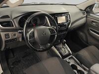 Mitsubishi L200 vaihtoauto