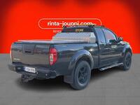 Nissan Navara vaihtoauto