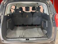 Peugeot 5008 vaihtoauto