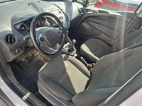 Ford Transit Courier vaihtoauto