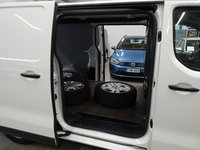 Opel Vivaro-e vaihtoauto