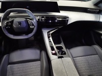 Peugeot E-5008 vaihtoauto