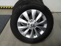 Skoda Karoq vaihtoauto