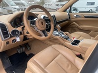 Porsche Cayenne vaihtoauto