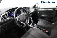 Volkswagen T-Roc vaihtoauto