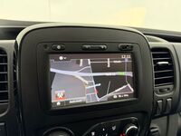 Opel Vivaro vaihtoauto