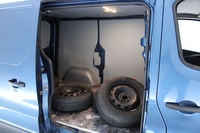 Opel Vivaro vaihtoauto