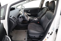 Toyota Prius PHEV vaihtoauto