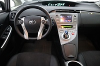 Toyota Prius PHEV vaihtoauto