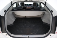 Toyota Prius PHEV vaihtoauto