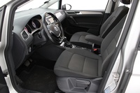 Volkswagen Golf Sportsvan vaihtoauto