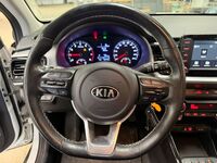 Kia Stonic vaihtoauto