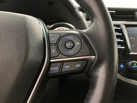 Toyota Camry vaihtoauto