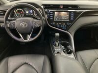 Toyota Camry vaihtoauto