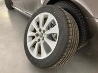 Toyota Camry vaihtoauto