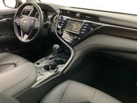 Toyota Camry vaihtoauto