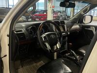 Toyota Land Cruiser vaihtoauto