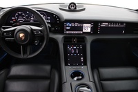 Porsche Taycan vaihtoauto