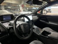 Toyota bZ4X vaihtoauto