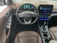 Hyundai IONIQ plug-in vaihtoauto