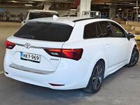 Toyota Avensis vaihtoauto