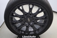 SEAT Leon Sportstourer vaihtoauto