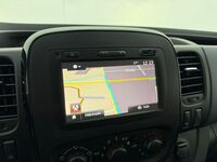 Opel Vivaro vaihtoauto