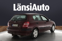 Nissan Almera vaihtoauto