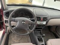 Nissan Almera vaihtoauto
