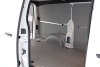 Opel Vivaro vaihtoauto