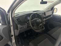 Toyota Proace Verso vaihtoauto