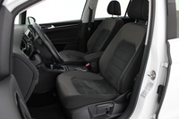 Volkswagen Golf Sportsvan vaihtoauto