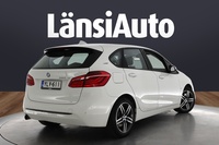 BMW 225 vaihtoauto