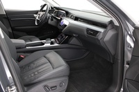 Audi Q8 e-tron vaihtoauto