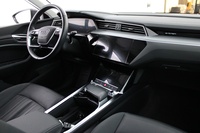 Audi Q8 e-tron vaihtoauto